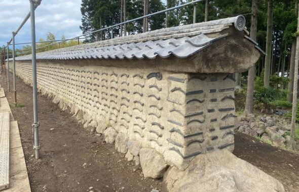 瓦土塀講習会（写真：相澤武）日本庭園協会神奈川県支部